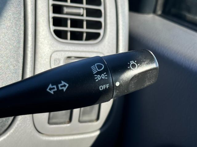 ダットサントラック キングキャブAX(32枚目)