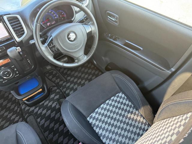 ソリオ ブラック＆ホワイトＩＩ　１４４６１１ＫＭ／シートヒーター／ＣＤ／ＤＶＤ／ＥＴＣ／ＡＵＸ／フルセグＴＶ／バックカメラ／両側電動スライドドア／プッシュスタート（22枚目）