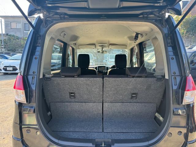 ソリオ ブラック＆ホワイトＩＩ　１４４６１１ＫＭ／シートヒーター／ＣＤ／ＤＶＤ／ＥＴＣ／ＡＵＸ／フルセグＴＶ／バックカメラ／両側電動スライドドア／プッシュスタート（25枚目）