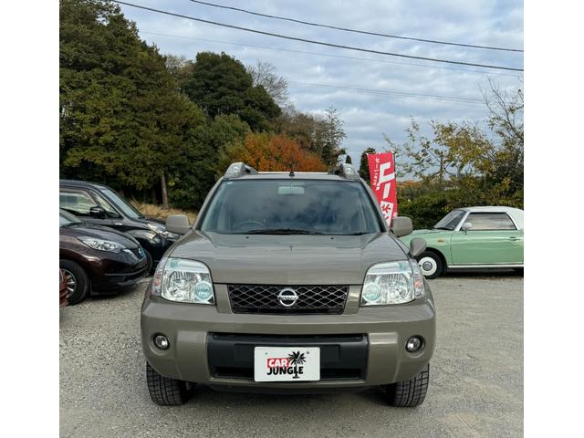 エクストレイル Ｓｔｔ　１５１８８６ＫＭ／ＥＴＣ／ＣＤ／ＤＶＤ／ＢＬＵＥＴＯＯＴＨ／レザーシート／フルセグＴＶ／４ＷＤ／ルーフレール／シートヒーター／社外アルミ／１６インチ（3枚目）