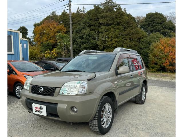 エクストレイル Ｓｔｔ　１５１８８６ＫＭ／ＥＴＣ／ＣＤ／ＤＶＤ／ＢＬＵＥＴＯＯＴＨ／レザーシート／フルセグＴＶ／４ＷＤ／ルーフレール／シートヒーター／社外アルミ／１６インチ（5枚目）