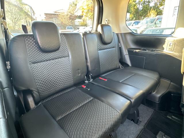 セレナ e-パワー XV 両側電動スライドドア/ウォークスルー/レザーシート/ドラレコ/デジタルインナーミラー/シートヒーター/110944KM/スペアキー(26枚目)