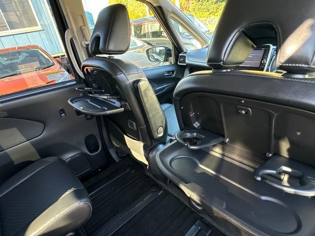 セレナ e-パワー XV 両側電動スライドドア/ウォークスルー/レザーシート/ドラレコ/デジタルインナーミラー/シートヒーター/110944KM/スペアキー(38枚目)