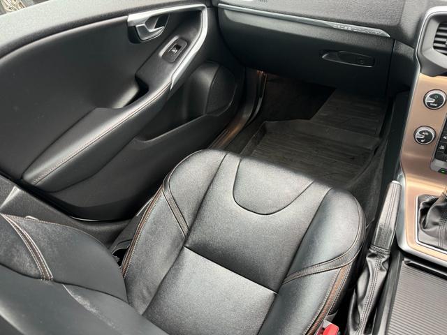 Ｖ４０ クロスカントリー　Ｔ５　ＡＷＤ　ＳＥ（22枚目）