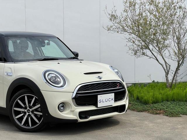 ＭＩＮＩ クーパーＳＤ　ラウンジスタイル　１オーナー　前後ドライブレコーダー　レーダークルーズコントロール　衝突軽減ブレーキ　シートヒーター　本革シート　禁煙車　バックカメラ　前後パーキングセンサー　スペアキー　ＥＴＣ（13枚目）