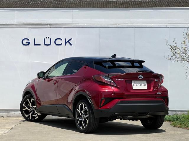 Ｃ－ＨＲ Ｇ　１オーナー　メーカーオプション本革シート　レーダークルーズコントロール　トヨタセーフティセンス　シートヒーター　ドライブレコーダー　ハイビームアシスト　バックカメラ　前後パークセンサー　禁煙車（6枚目）