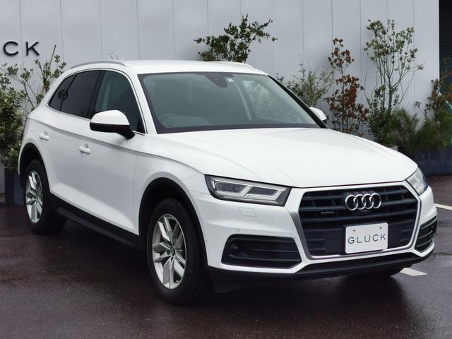 Ｑ５ ２．０ＴＦＳＩクワトロ　ラグジュアリーＰＫＧ　アシスタンスＰｋｇ　マトリクスＬＥＤ　黒革　ＡＣＣ　３ゾーンクライメイト　アダプティブエアサス　バーチャルコックピット　　電動ゲート　３６０°カメラ　ＭＭＩナビ　パークアシスト（2枚目）