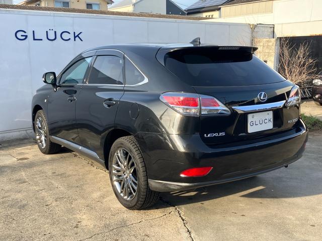 ＲＸ ＲＸ３５０　Ｆスポーツ　赤革シート／禁煙／純正ナビ／パワーシート／シートヒーター／パドルシフト／クルコン／フルセグＴＶ／走行中視聴可／ＢＴ／シートヒーター／ＬＥＤライト／１００Ｖ電源有／スペアキー有／ＥＴＣ２．０／（16枚目）