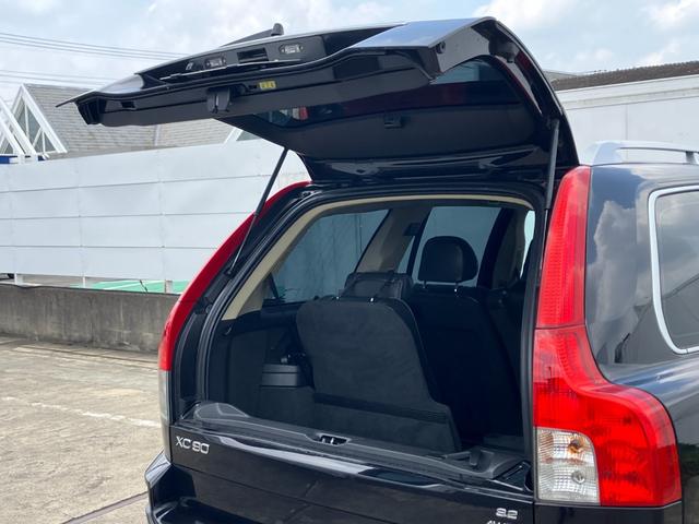 ＸＣ９０ ベースグレード　黒革シート／パワーシート／／シートヒーター／純正１９ＡＷ／クルーズコントロール／禁煙車／ＨＩＤライト／ＥＴＣ（22枚目）