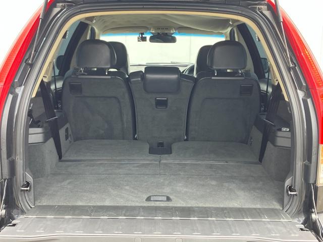 ＸＣ９０ ベースグレード　黒革シート／パワーシート／／シートヒーター／純正１９ＡＷ／クルーズコントロール／禁煙車／ＨＩＤライト／ＥＴＣ（25枚目）