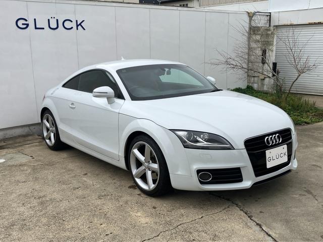 ＴＴクーペ １．８ＴＦＳＩ　禁煙車／赤革レザーシート／シートヒーター／ＨＤＤナビ／ＴＶ／バックカメラ／Ｂｌｕｅｔｏｏｔｈ接続／パドルシフト／（10枚目）
