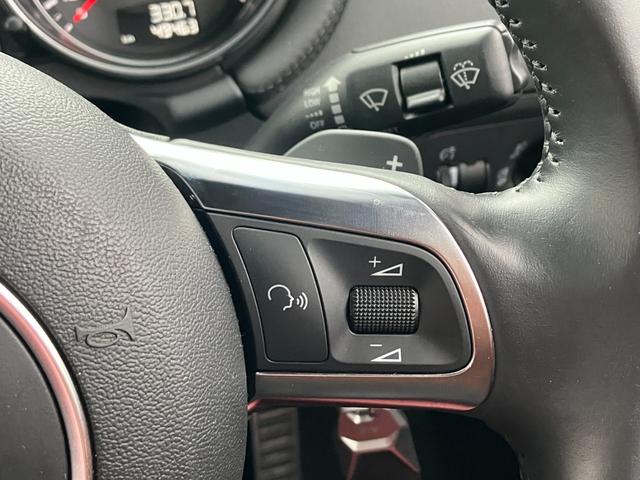 ＴＴクーペ １．８ＴＦＳＩ　禁煙車／赤革レザーシート／シートヒーター／ＨＤＤナビ／ＴＶ／バックカメラ／Ｂｌｕｅｔｏｏｔｈ接続／パドルシフト／（43枚目）