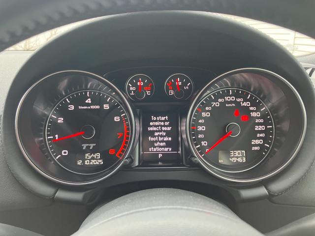 ＴＴクーペ １．８ＴＦＳＩ　禁煙車／赤革レザーシート／シートヒーター／ＨＤＤナビ／ＴＶ／バックカメラ／Ｂｌｕｅｔｏｏｔｈ接続／パドルシフト／（48枚目）
