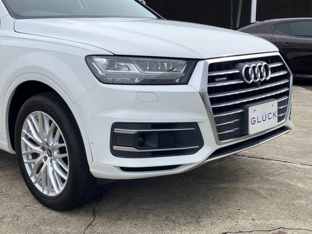 Q7 2.0TFSIクワトロ 禁煙車/レザーシート/シートヒーター/バーチャルコクピット/MMIナビ/全周囲カメラ/フルセグTV/Bluetooth接続/アダプティブクルーズ/純正20AW/(7枚目)