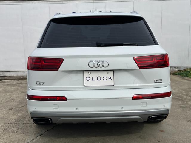 Q7 2.0TFSIクワトロ 禁煙車/レザーシート/シートヒーター/バーチャルコクピット/MMIナビ/全周囲カメラ/フルセグTV/Bluetooth接続/アダプティブクルーズ/純正20AW/(15枚目)