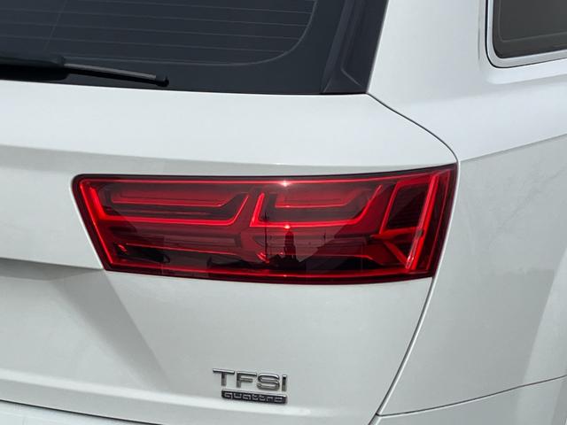 Q7 2.0TFSIクワトロ 禁煙車/レザーシート/シートヒーター/バーチャルコクピット/MMIナビ/全周囲カメラ/フルセグTV/Bluetooth接続/アダプティブクルーズ/純正20AW/(18枚目)
