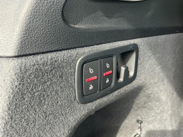Q7 2.0TFSIクワトロ 禁煙車/レザーシート/シートヒーター/バーチャルコクピット/MMIナビ/全周囲カメラ/フルセグTV/Bluetooth接続/アダプティブクルーズ/純正20AW/(22枚目)
