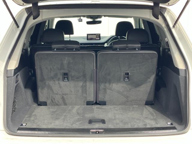 Q7 2.0TFSIクワトロ 禁煙車/レザーシート/シートヒーター/バーチャルコクピット/MMIナビ/全周囲カメラ/フルセグTV/Bluetooth接続/アダプティブクルーズ/純正20AW/(24枚目)