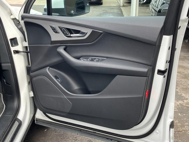 Q7 2.0TFSIクワトロ 禁煙車/レザーシート/シートヒーター/バーチャルコクピット/MMIナビ/全周囲カメラ/フルセグTV/Bluetooth接続/アダプティブクルーズ/純正20AW/(27枚目)