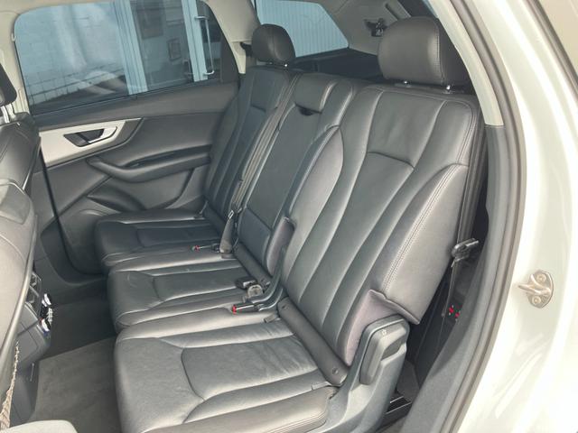 Q7 2.0TFSIクワトロ 禁煙車/レザーシート/シートヒーター/バーチャルコクピット/MMIナビ/全周囲カメラ/フルセグTV/Bluetooth接続/アダプティブクルーズ/純正20AW/(32枚目)