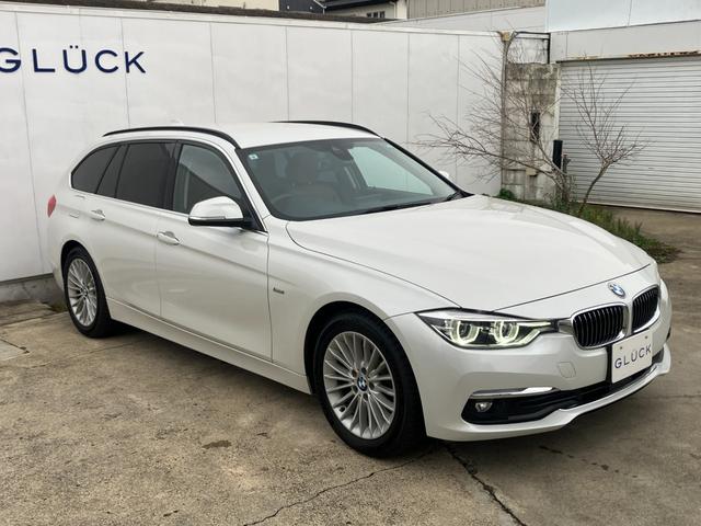 ３シリーズ ３２０ｄツーリング　ラグジュアリー　禁煙車／アダプティブクルーズ／茶革レザーシート／シートヒーター／パワーシート／純正メーカーナビ／バックカメラ／純正１７ＡＷ／ＬＥＤライト／（9枚目）