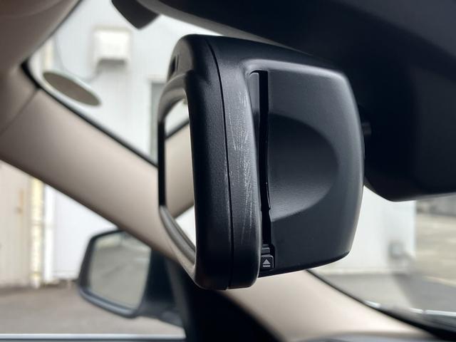 ３シリーズ ３２０ｄツーリング　ラグジュアリー　禁煙車／アダプティブクルーズ／茶革レザーシート／シートヒーター／パワーシート／純正メーカーナビ／バックカメラ／純正１７ＡＷ／ＬＥＤライト／（50枚目）