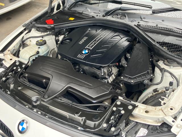 ３シリーズ ３２０ｄツーリング　ラグジュアリー　禁煙車／アダプティブクルーズ／茶革レザーシート／シートヒーター／パワーシート／純正メーカーナビ／バックカメラ／純正１７ＡＷ／ＬＥＤライト／（55枚目）