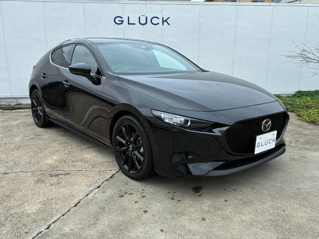 ＭＡＺＤＡ３ファストバック １５Ｓ　ブラックトーンエディション　ファストバック１．５　１５ＳブラックトーンＥＤワンオーナー／禁煙車／マツダコネクトナビ／バックカメラ／純正１８ＡＷ／アダプティブクルーズ／ヘッドアップディスプレイ／アダプティブクルーズ（11枚目）