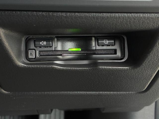 ＭＡＺＤＡ３ファストバック １５Ｓ　ブラックトーンエディション　ファストバック１．５　１５ＳブラックトーンＥＤワンオーナー／禁煙車／マツダコネクトナビ／バックカメラ／純正１８ＡＷ／アダプティブクルーズ／ヘッドアップディスプレイ／アダプティブクルーズ（34枚目）
