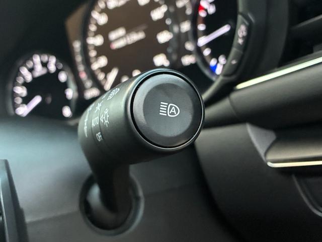 ＭＡＺＤＡ３ファストバック １５Ｓ　ブラックトーンエディション　ファストバック１．５　１５ＳブラックトーンＥＤワンオーナー／禁煙車／マツダコネクトナビ／バックカメラ／純正１８ＡＷ／アダプティブクルーズ／ヘッドアップディスプレイ／アダプティブクルーズ（39枚目）