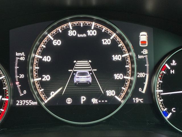 ＭＡＺＤＡ３ファストバック １５Ｓ　ブラックトーンエディション　ファストバック１．５　１５ＳブラックトーンＥＤワンオーナー／禁煙車／マツダコネクトナビ／バックカメラ／純正１８ＡＷ／アダプティブクルーズ／ヘッドアップディスプレイ／アダプティブクルーズ（43枚目）