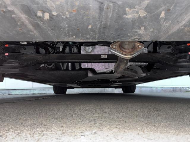 ＭＡＺＤＡ３ファストバック １５Ｓ　ブラックトーンエディション　ファストバック１．５　１５ＳブラックトーンＥＤワンオーナー／禁煙車／マツダコネクトナビ／バックカメラ／純正１８ＡＷ／アダプティブクルーズ／ヘッドアップディスプレイ／アダプティブクルーズ（52枚目）
