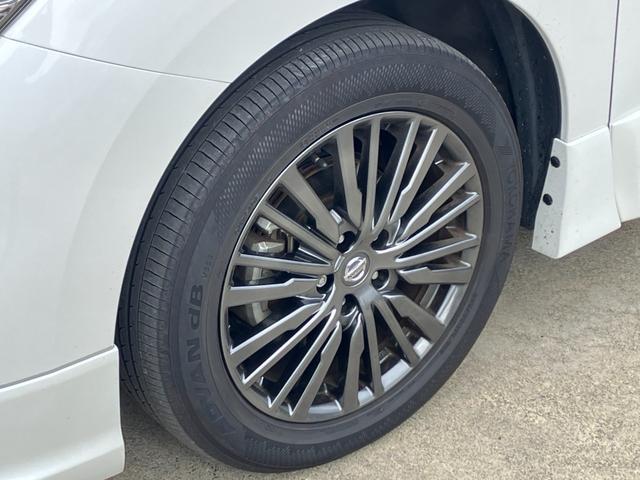 エルグランド 250ハイウェイスターS アーバンクロム 1オーナー/禁煙車/純正HDDナビ/全周囲カメラ/レザーシート/アダプティブクルーズ/両側電動スライド/ドライブレコーダー/(5枚目)