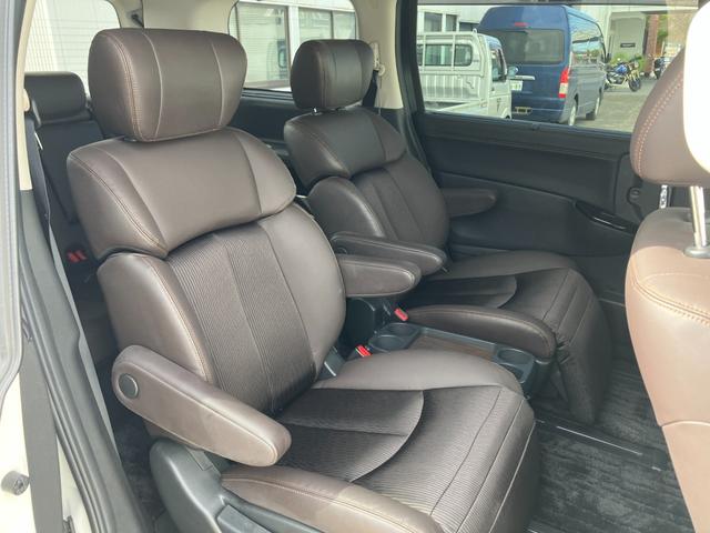エルグランド 250ハイウェイスターS アーバンクロム 1オーナー/禁煙車/純正HDDナビ/全周囲カメラ/レザーシート/アダプティブクルーズ/両側電動スライド/ドライブレコーダー/(28枚目)