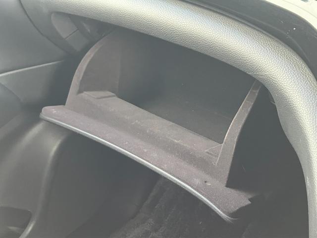 エルグランド 250ハイウェイスターS アーバンクロム 1オーナー/禁煙車/純正HDDナビ/全周囲カメラ/レザーシート/アダプティブクルーズ/両側電動スライド/ドライブレコーダー/(50枚目)