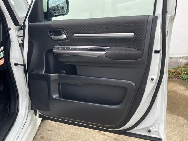 ステップワゴンスパーダ スパーダ ホンダセンシング 禁煙車/ホンダセンシング/純正ナビ/バックカメラ/アダプティブクルーズ/両側電動ドア/(25枚目)