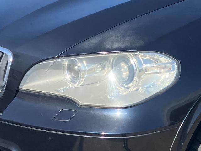 X5 xDrive 35i Mスポーツパッケージ 禁煙車/パノラマサンルーフ/純正HDDナビ/バックカメラ/黒レザーシート/全席シートヒータ-/純正19AW/パワーバックドア/HIDライト(2枚目)