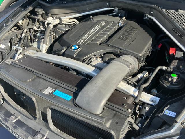 X5 xDrive 35i Mスポーツパッケージ 禁煙車/パノラマサンルーフ/純正HDDナビ/バックカメラ/黒レザーシート/全席シートヒータ-/純正19AW/パワーバックドア/HIDライト(53枚目)
