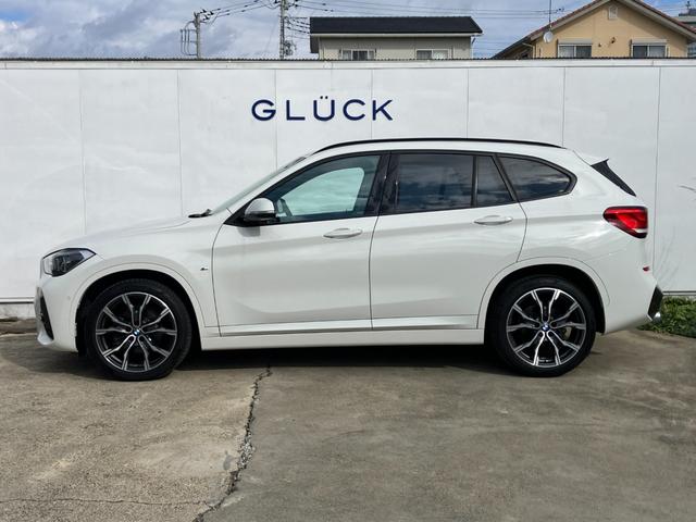 Ｘ１ ｘＤｒｉｖｅ　１８ｄ　Ｍスポーツ　１オーナー／禁煙車／サンルーフ／純正ナビ／バックカメラ／アダプティブクルーズ／ハーフレザーシート／シートヒーター／パワーバックドア（14枚目）