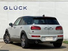 お車のお乗り換えを考えている方も、はじめてお車を所有される方にも、スタッフが一丸となって全力でサポートさせていただきます。 6