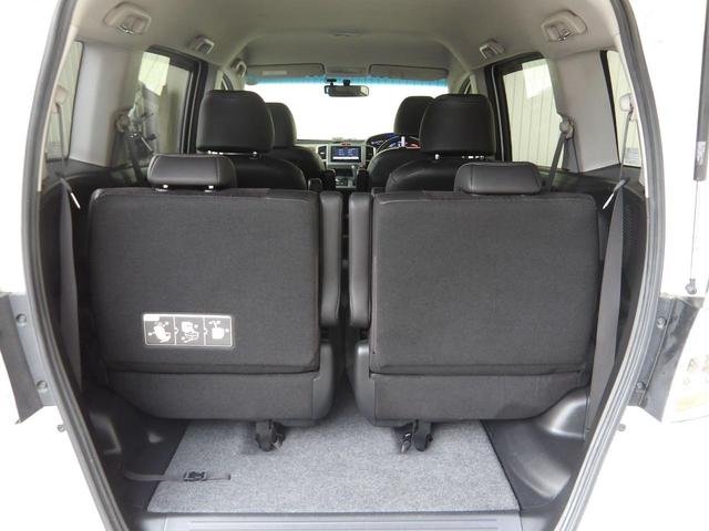 フリードハイブリッド ジャストセレクション　６人乗り／両側電動ドア／ハーフレザーシート／純正アルミホイール／イクリプスナビ／ＴＶ／ＢＴ／バックカメラ／ＥＴＣ／プレミアムホワイト・パール／禁煙車（25枚目）