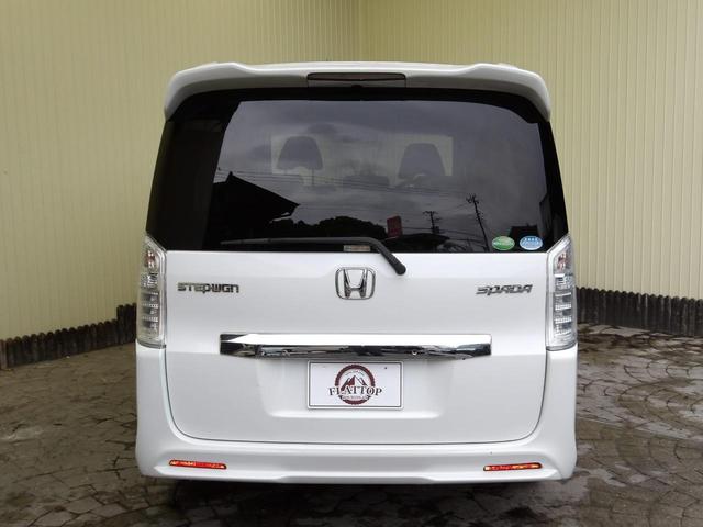 ステップワゴンスパーダ Z 24年後期型/ホワイトオーキッド・パール/両側電動スライドドア/純正インターナビ/TV/BT/DVDビデオ/バックカメラ/禁煙車(6枚目)