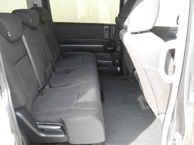 ステップワゴンスパーダ Z 25年5月登録/後期型/両側電動ドア/純正9型ナビ/TV/DVDビデオ/バックカメラ/禁煙車/修復歴無し(17枚目)