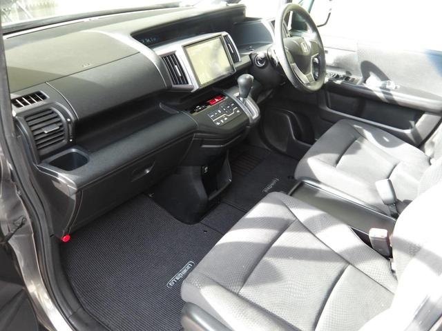 ステップワゴンスパーダ Z 25年5月登録/後期型/両側電動ドア/純正9型ナビ/TV/DVDビデオ/バックカメラ/禁煙車/修復歴無し(19枚目)