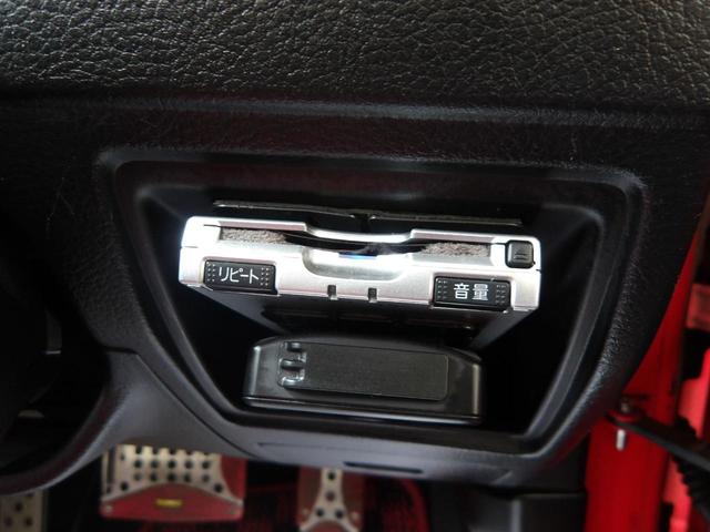 コペン ファーストアニバーサリーエディション 16年11月登録/電動オープンOK/レカロシート/シートヒーター/車検9年11月/フジツボマフラー/MINIライトアルミホイール/ナビ/TV/BT/バックカメラ/ETC/禁煙車/修復歴無し(32枚目)