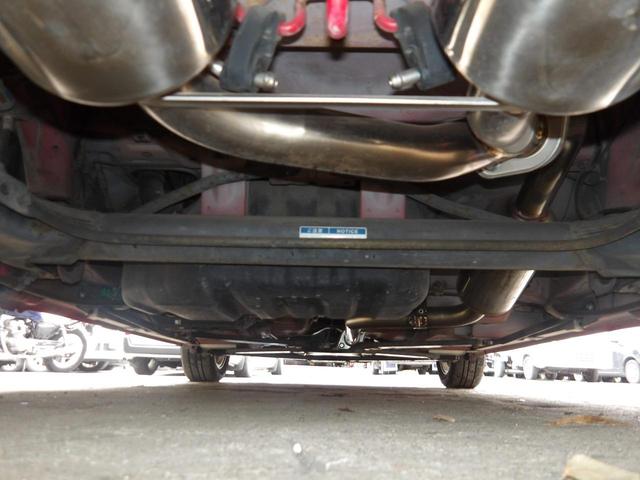 コペン ファーストアニバーサリーエディション 16年11月登録/電動オープンOK/レカロシート/シートヒーター/車検9年11月/フジツボマフラー/MINIライトアルミホイール/ナビ/TV/BT/バックカメラ/ETC/禁煙車/修復歴無し(39枚目)