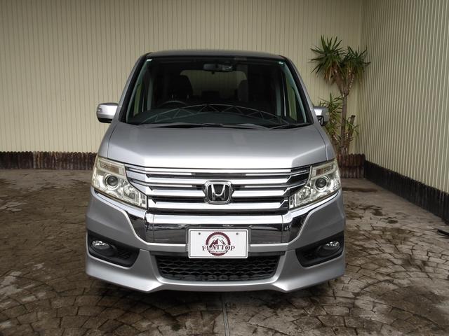 ステップワゴンスパーダ インターナビ パワーエディション 24年12月登録/後期型/スーパープラチナ・メタリック/両側電動ドア/純正HDDインターナビ/TV/DVDビデオ/バックカメラ/純正後席フリップダウンモニター/ETC/禁煙車/修復歴無し(2枚目)