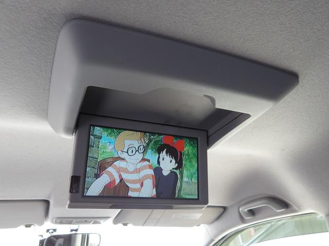 ステップワゴンスパーダ インターナビ パワーエディション 24年12月登録/後期型/スーパープラチナ・メタリック/両側電動ドア/純正HDDインターナビ/TV/DVDビデオ/バックカメラ/純正後席フリップダウンモニター/ETC/禁煙車/修復歴無し(32枚目)