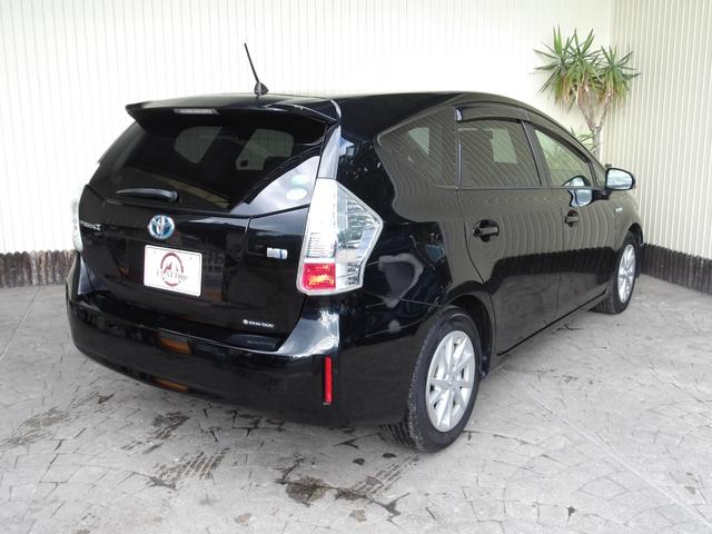 プリウスアルファ S 25年2月登録/202ブラック/ストラーダナビ/フルセグTV/BT/DVDビデオ/バックカメラ/ETC/禁煙車/修復歴無し(6枚目)