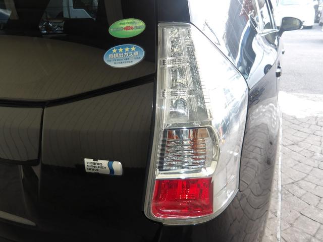 プリウスアルファ S 25年2月登録/202ブラック/ストラーダナビ/フルセグTV/BT/DVDビデオ/バックカメラ/ETC/禁煙車/修復歴無し(12枚目)